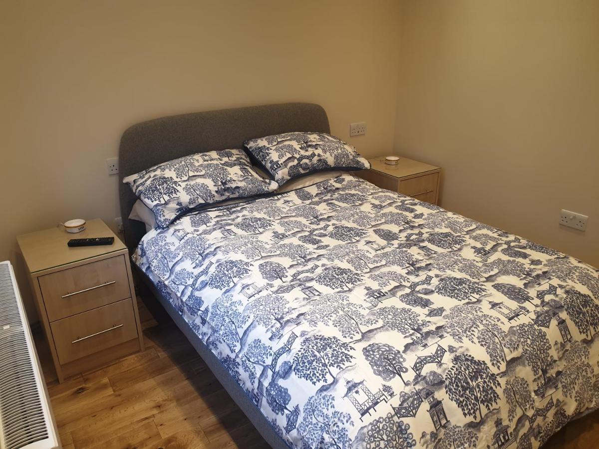 London Luxury Apartments 4 Min Walk From Ilford Station, With Free Parking Free Wifi المظهر الخارجي الصورة